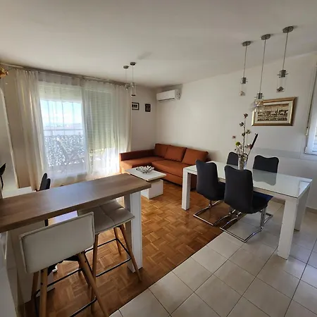 Maneo Apartament Split