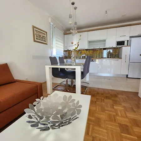 Apartament Maneo With Free Parking In Garage *