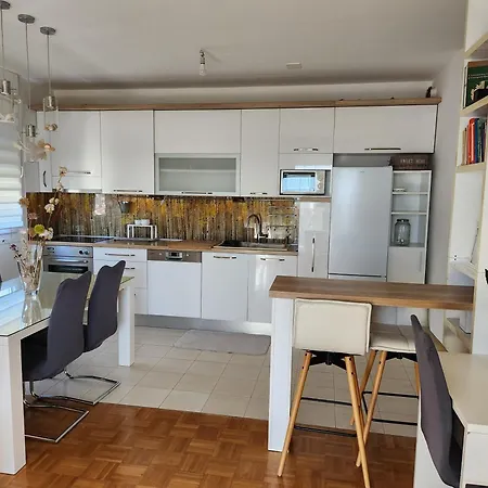 Apartment Maneo Split