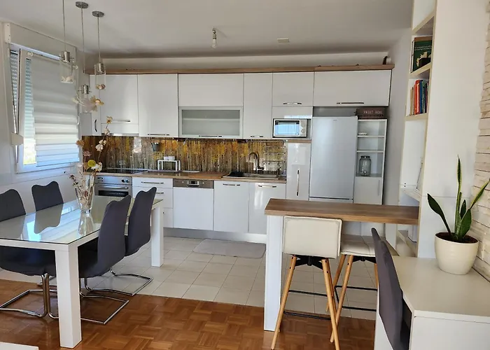 Apartment Maneo Split